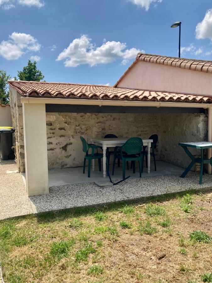 Gite La Bulle Avec Jardin A 15 Min Des Plages Saint-Benoist-sur-Mer Exterior photo